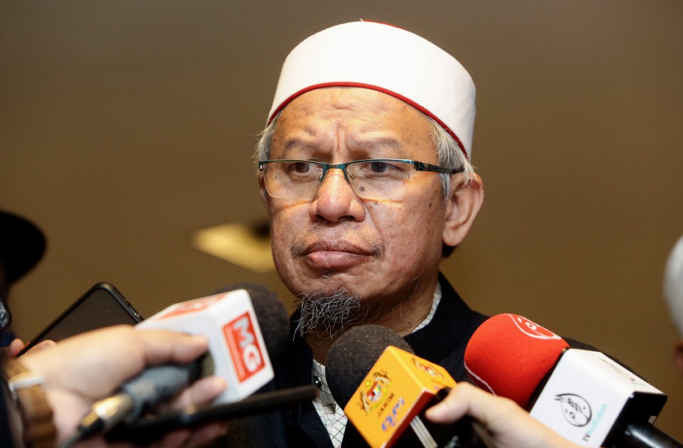 Menteri di Jabatan Perdana Menteri (Hal Ehwal Agama), Datuk Seri Dr Zulkifli Mohamad Al-Bakri.
